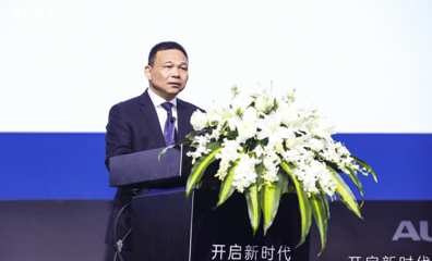 黃渤亮相奧克斯發(fā)布會(huì) “互聯(lián)網(wǎng)直賣(mài)”開(kāi)啟行業(yè)新時(shí)代